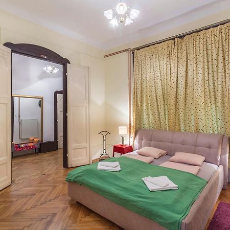 Bessara Apartment บูดาเปสต์ ภายนอก รูปภาพ