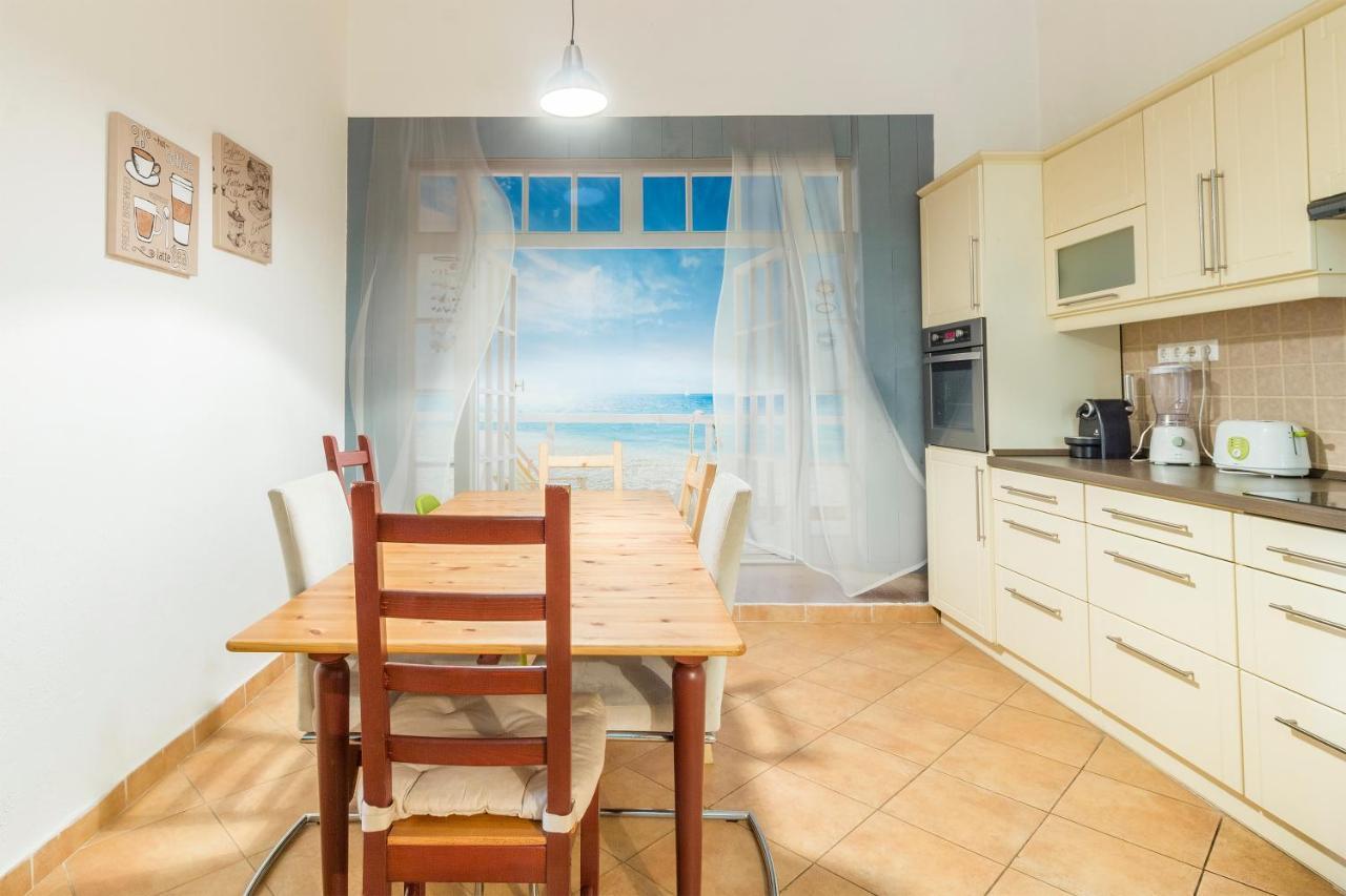 Bessara Apartment บูดาเปสต์ ภายนอก รูปภาพ